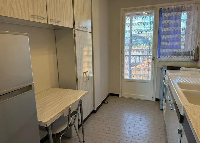 شقة Banyuls-Sur-Mer T2 Avec Vue Mer, Ascenseur Et Parking Privatif - Fr-1-309-102 بانيول سور مير